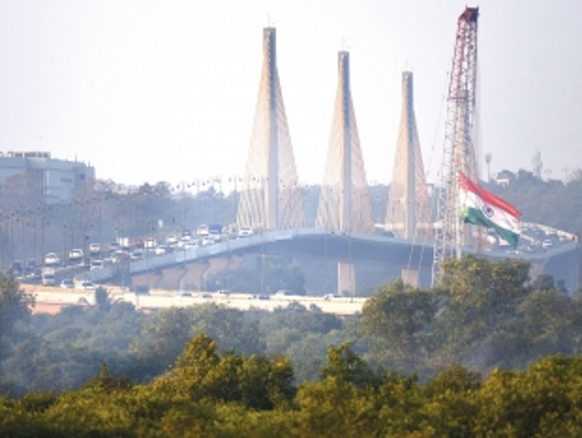 Oppn grills Govt over shoddy construction of pothole-ridden Atal Setu Bridge