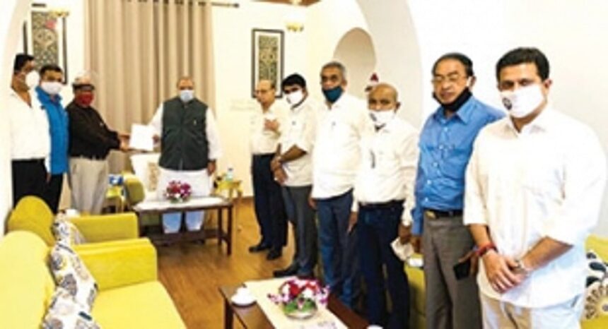 Oppn meets Guv asks him not to grant assent to Bills passed 1 Oppn meets Guv asks him not to grant assent to Bills passed