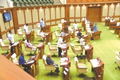 Oppn, ruling MLAs attack govt for discrepancies in OBC reservation