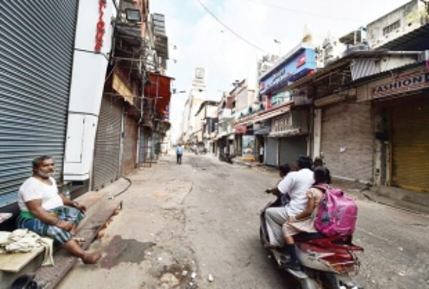 Oppn sponsored bandh near total in Tamil Nadu