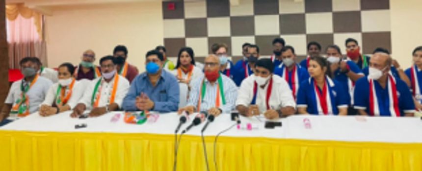 Opposition unity built on divided Congress House?