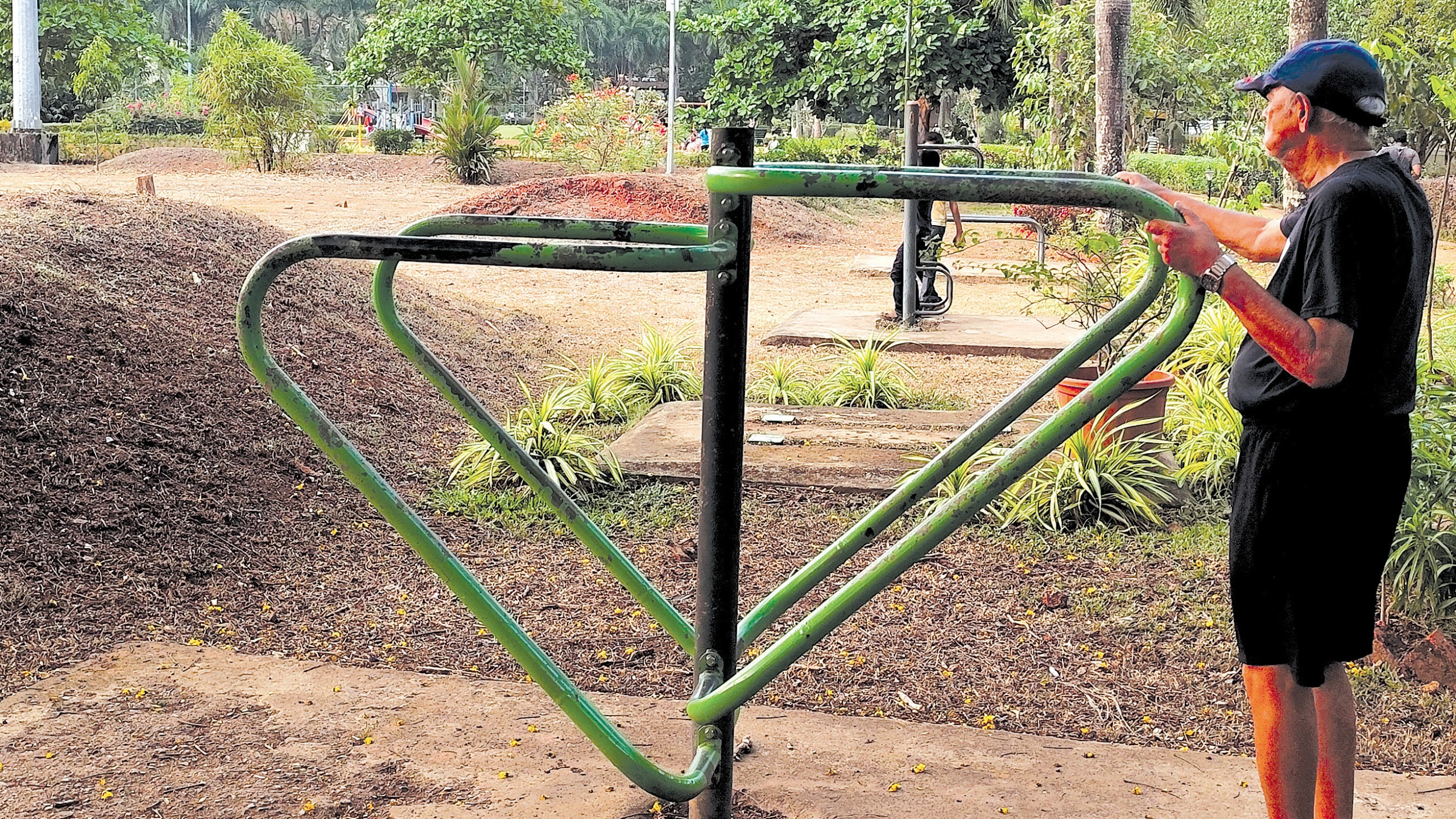 Outdoor Gyms: Making Fitness Accessible to All Ages and Abilities