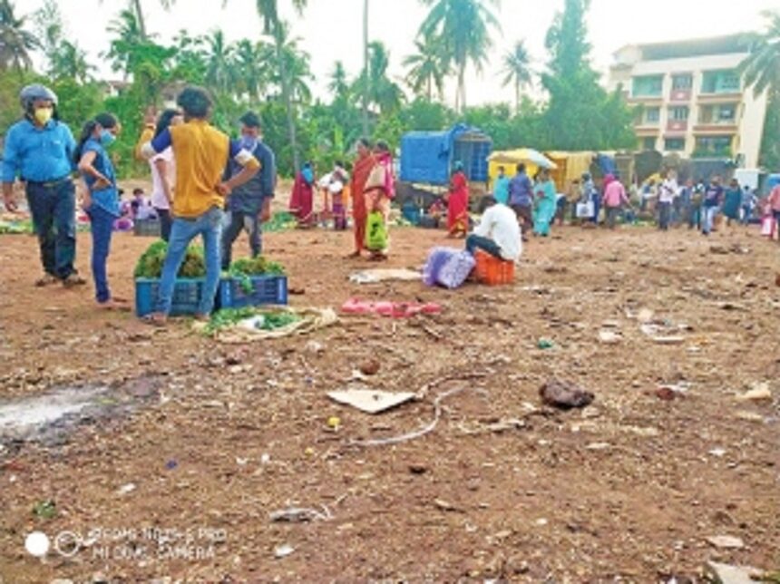 Outrage in Bicholim over ‘unhygienic’ weekly bazaar