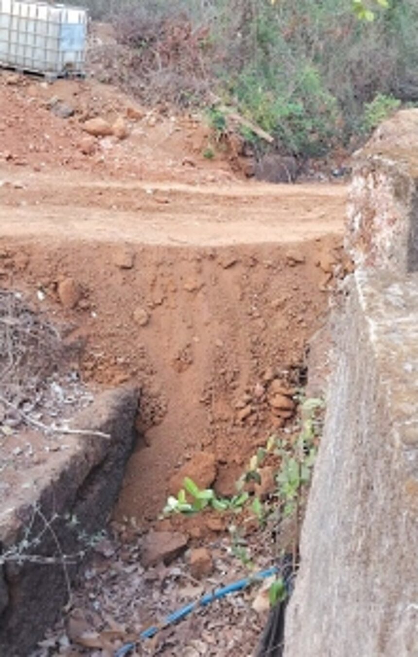 Outrage in Nuvem as nallah filled with mud, locals fear flooding during monsoon