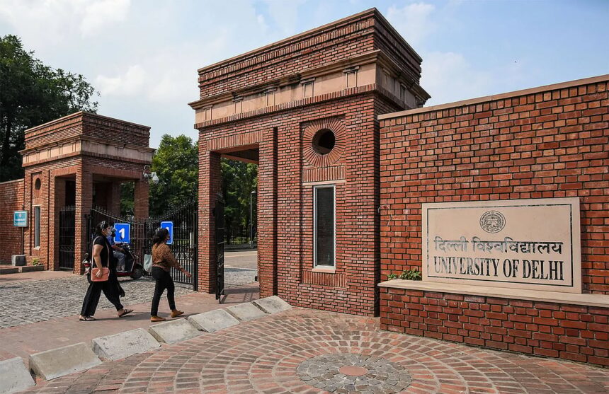 Over Half of DU Freshers Choose New Fourth Year Under Revised FYUP 1 Over Half of DU Freshers Choose New Fourth Year Under Revised FYUP