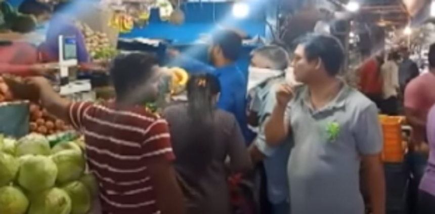 Overcrowding at Calangute forces cops to shut stores