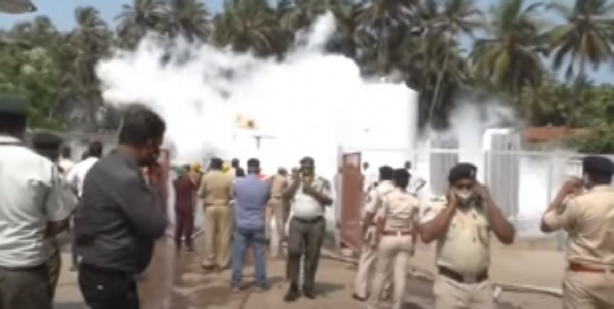 Oxygen leakage turns SGDH vulnerable; tragedy averted