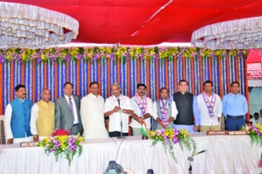 PARRIKAR FORMALLY BACK IN GOA IN BJP’S DEFENCE