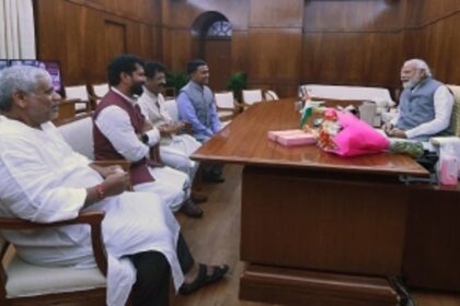 PM Modi meets core state BJP team in Delhi