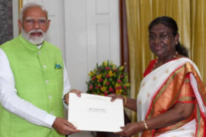 PM Modi submits resignation to President after cabinet recommends LS dissolution