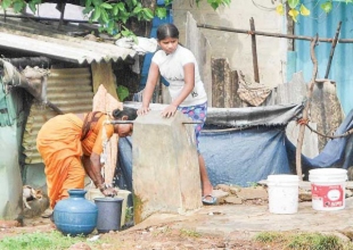 PUBLIC TAPS IN VASCO  TAPPED TO WASH VEHICLES
