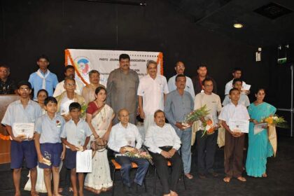 PWD Minister Churchill Alemao along with the Opposition Leader Manohar Parrikar with the students, former photo journalists and life time achievement awardees on the occasion of World Photography Day at Kala Academy.