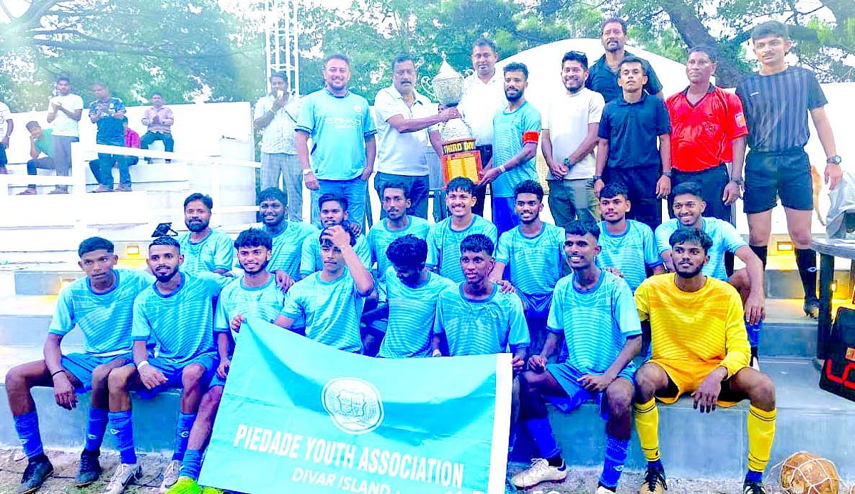 PYA Divar top Ilhas Zone,
promoted to Div II League
