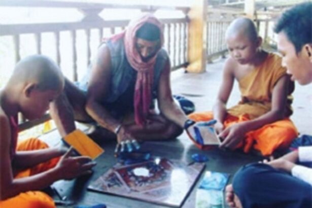 Painting hope with his fingertips