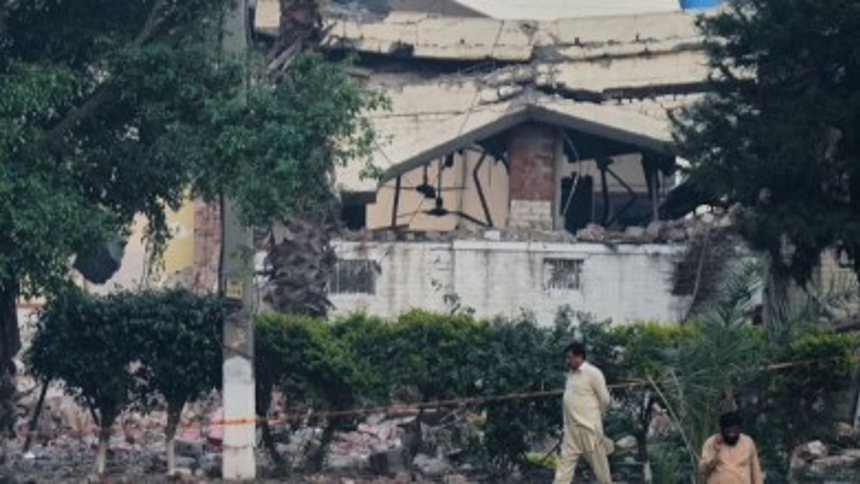 Pakistan Threatens Response After India Conducts Strikes Following Kashmir Attack 1 Pakistan Threatens Response After India Conducts Strikes Following Kashmir Attack