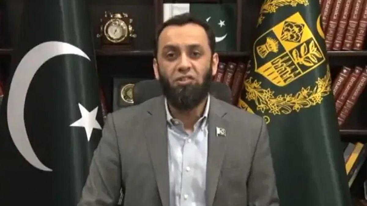 Pakistan Warns of Imminent Indian Military Action, Urges Global Attention to Escalating Tensions