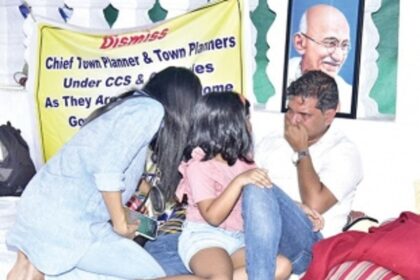 Palekar gets emotional after daughter’s visit