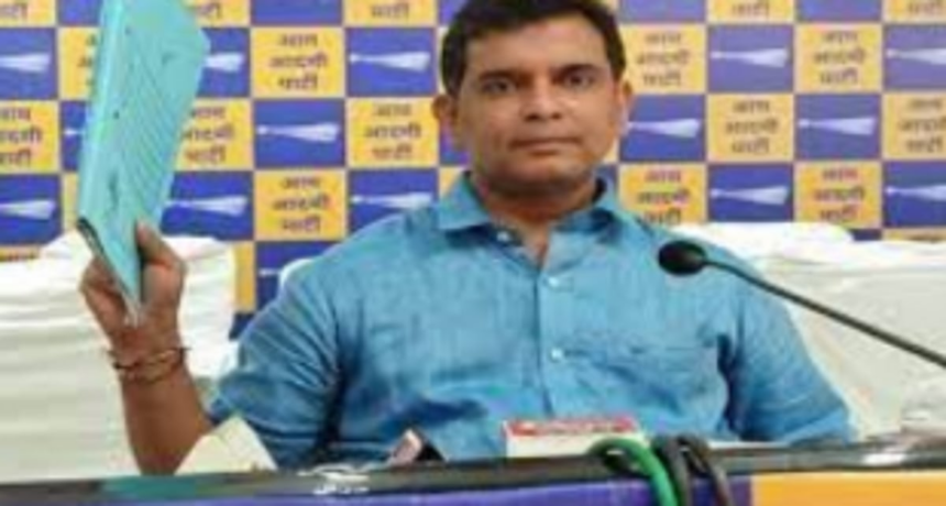 Palekar threatens to lodge complaint with the DGP over job scam