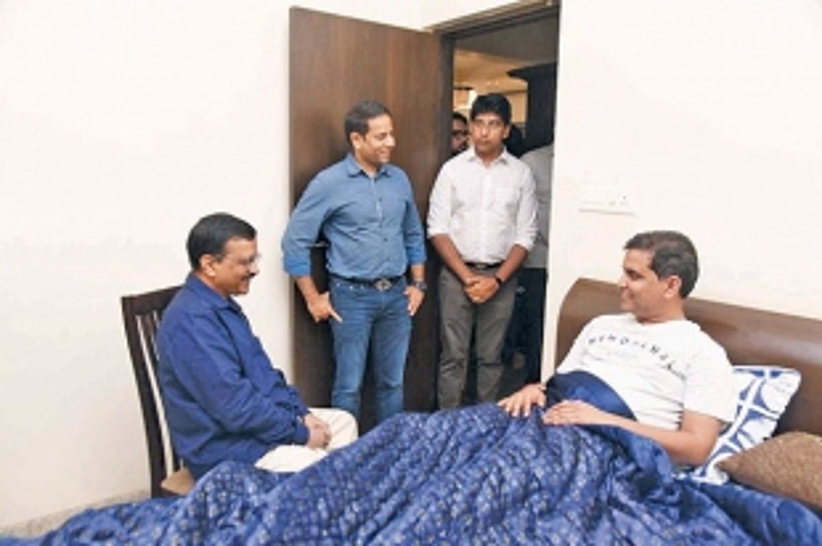 Palekar's fast marks the start of a new revolution in Goa: Kejri