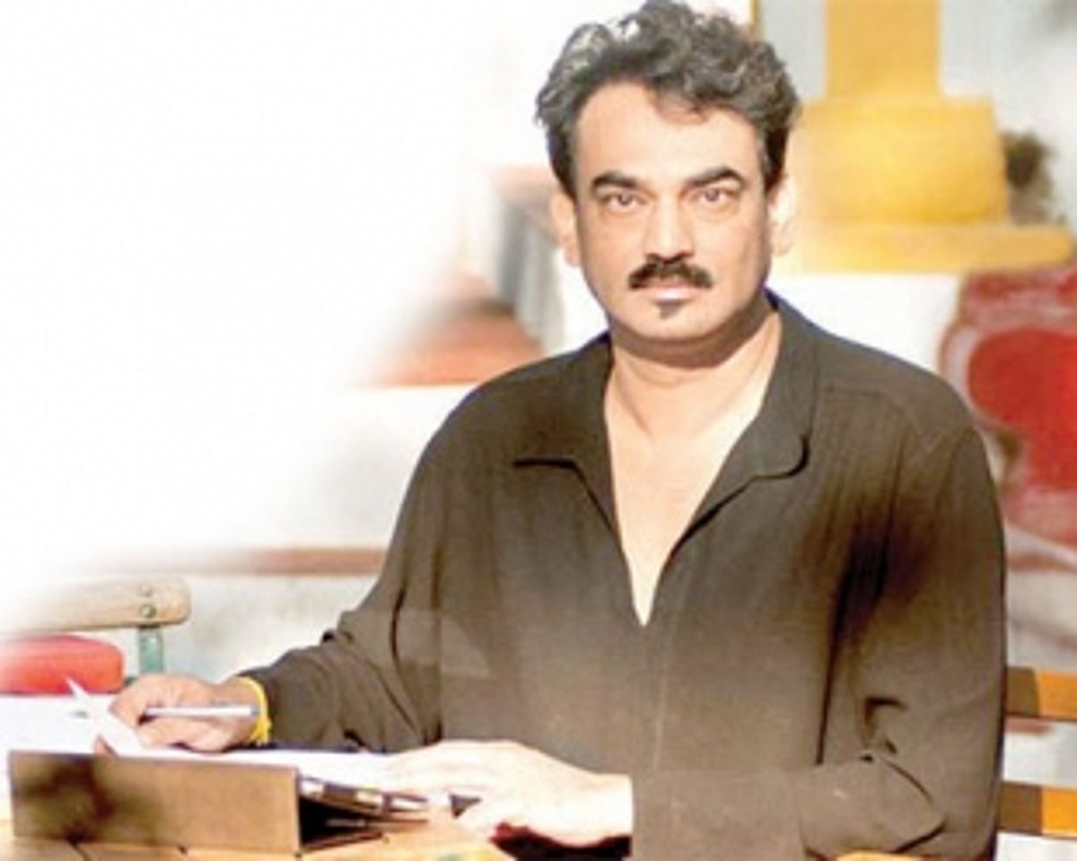 Pall of Gloom Descends on Fashion Industry...