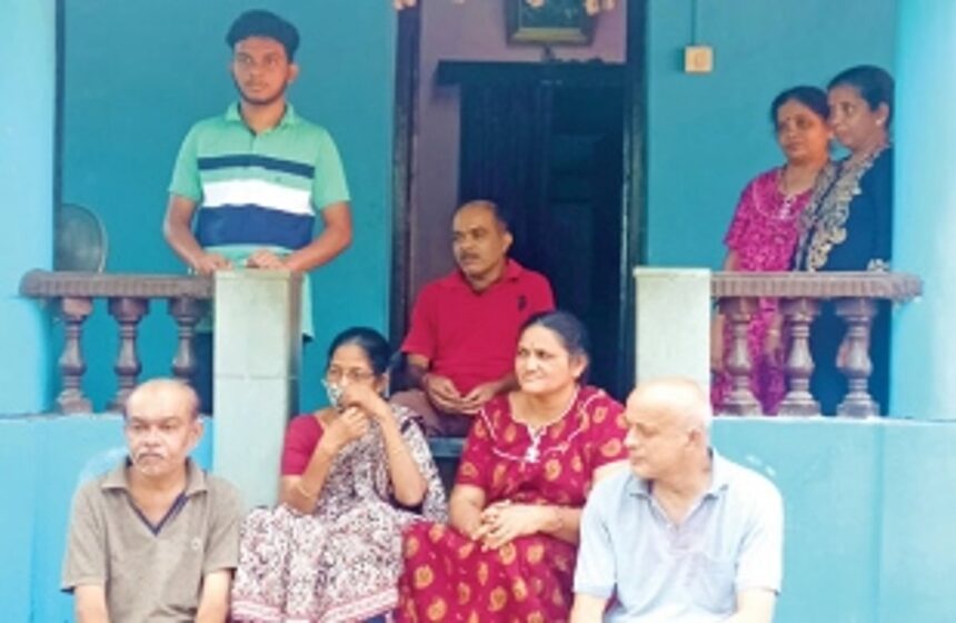 Pall of gloom descends on Mangueshi