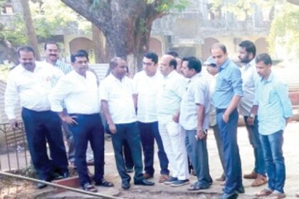 Palyekar inspects development works