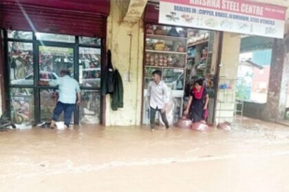 Panic grips Ponda town as choked nullah causes flash floods
