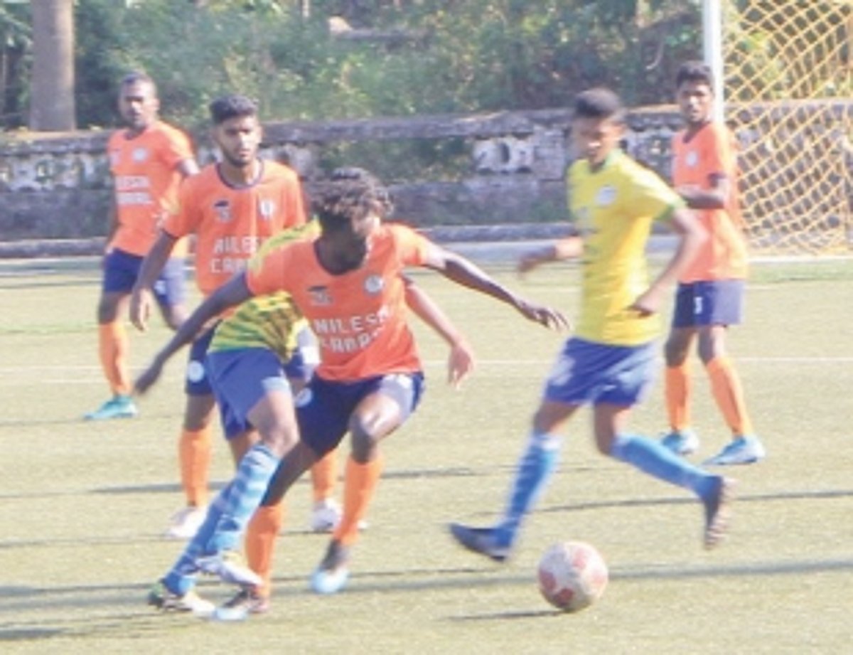 Panjim Footballers squeeze past Guardian Angel