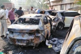 Panjim: Man charred to death after crashing into parked vehicles