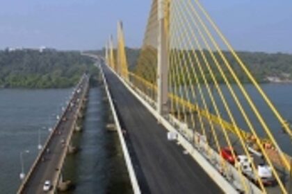 Panjim Police & Fire Station both receive calls of person jumping off Mandovi bridge