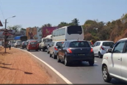 Panjim comes to a grinding halt; Ambulances stuck in traffic