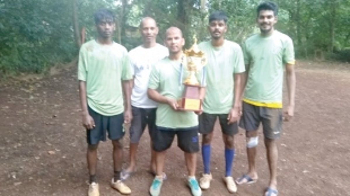 Papaya Verna inter-ward  football champions