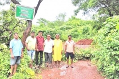 Parcem VP, locals close  access to Mogacho waterfall due to open quarry pits