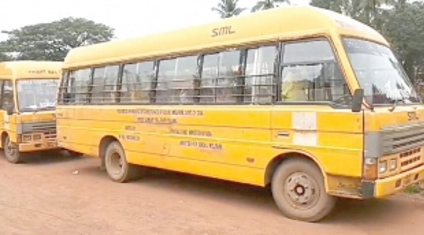 Parents claim Balrath buses in Pernem lack maintenance, want them replaced