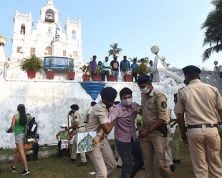 Parents condemn police action on their children