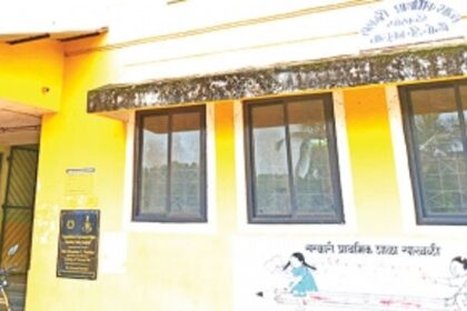 Parents oppose merger of oldest  primary school at Sanquelim