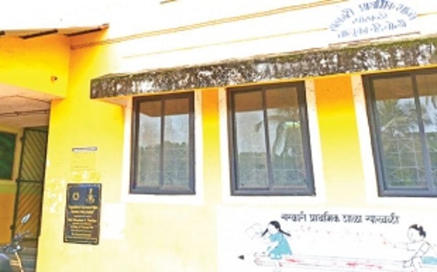 Parents oppose merger of oldest  primary school at Sanquelim