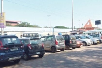 Parking space at GMC Hospital grossly inadequate