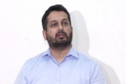 Parrikar quits BJP; Parsekar to resign today