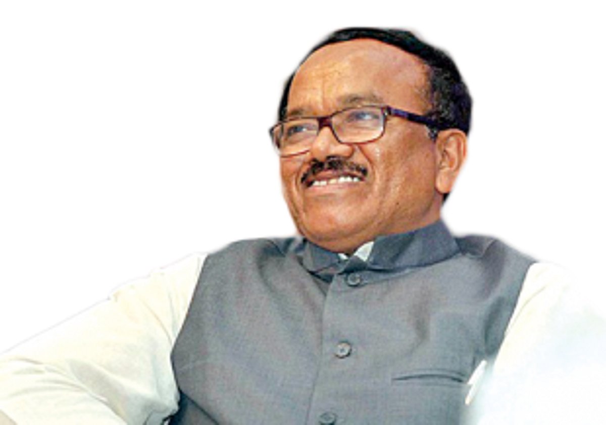 Parsekar: Grants to English primaries will continue