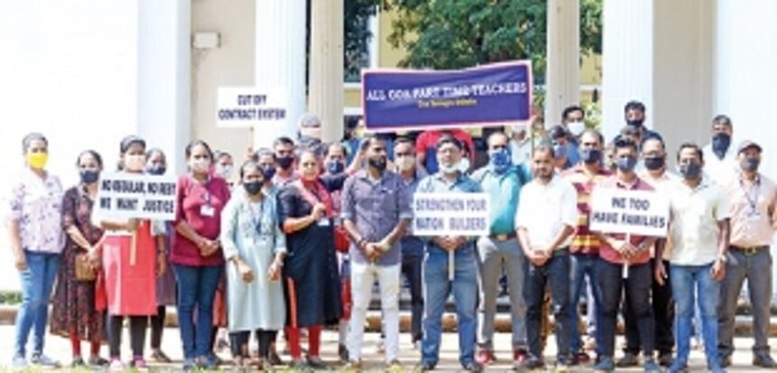 Part-time instructors hold protest  in city, demand regularisation