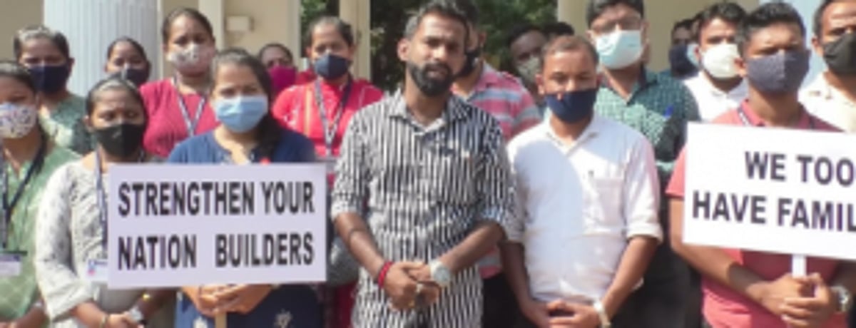 Part-time teachers withhold strike