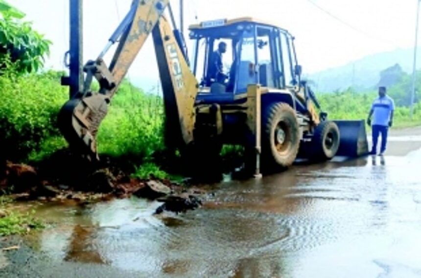 Parts of Quepem run dry as water pipeline ruptures 1 Parts of Quepem run dry as water pipeline ruptures