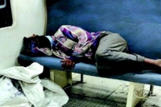 Passengers of Margao-Karwar DEMU train stage protest over unsafe commute, departure delays