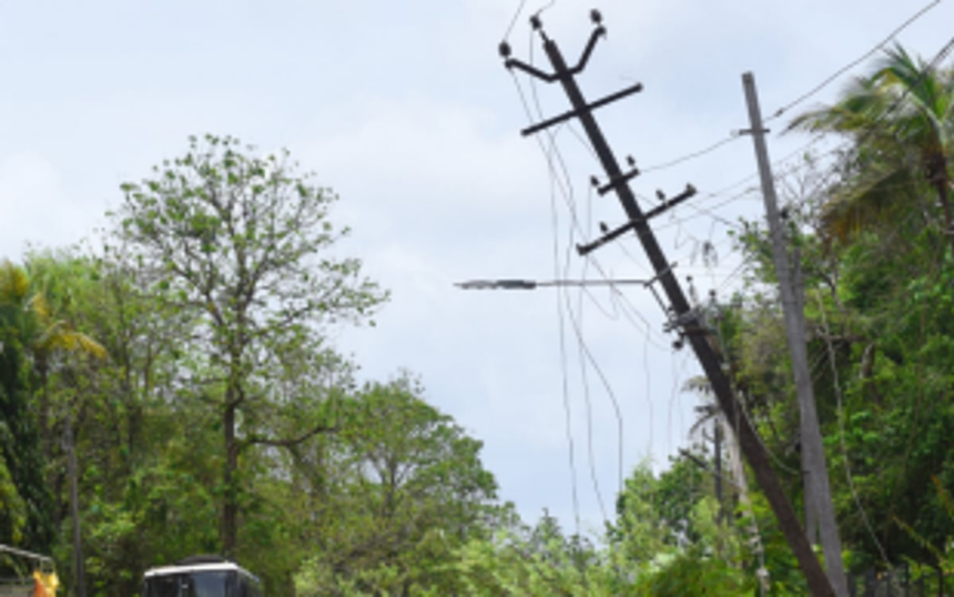Past three days of cyclone Bardez partially still reeling under power, water supply cut