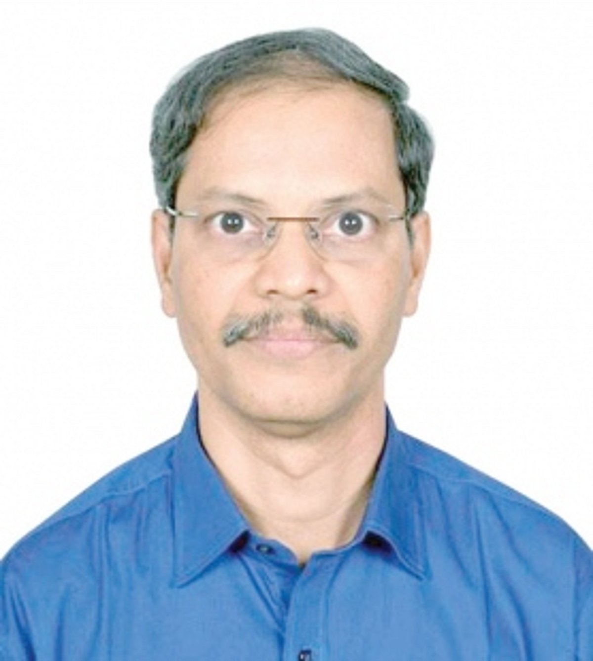 Pasumarthy  is new IIT director