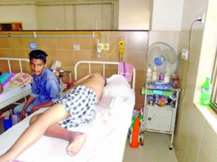 Patients feel the heat at Ponda’s Sub District Hospital 1 Patients feel the heat at Ponda’s Sub District Hospital