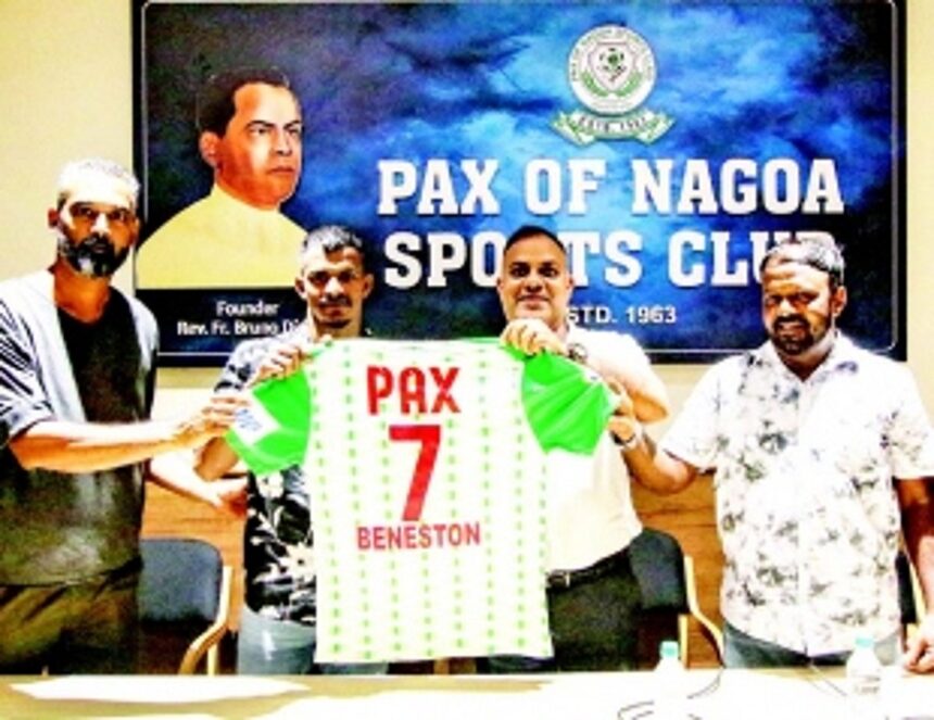 Pax of Nagoa SC sign  local star Beneston