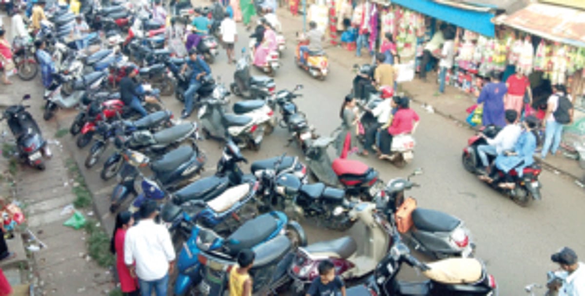 Pay parking introduced in Curchorem  market