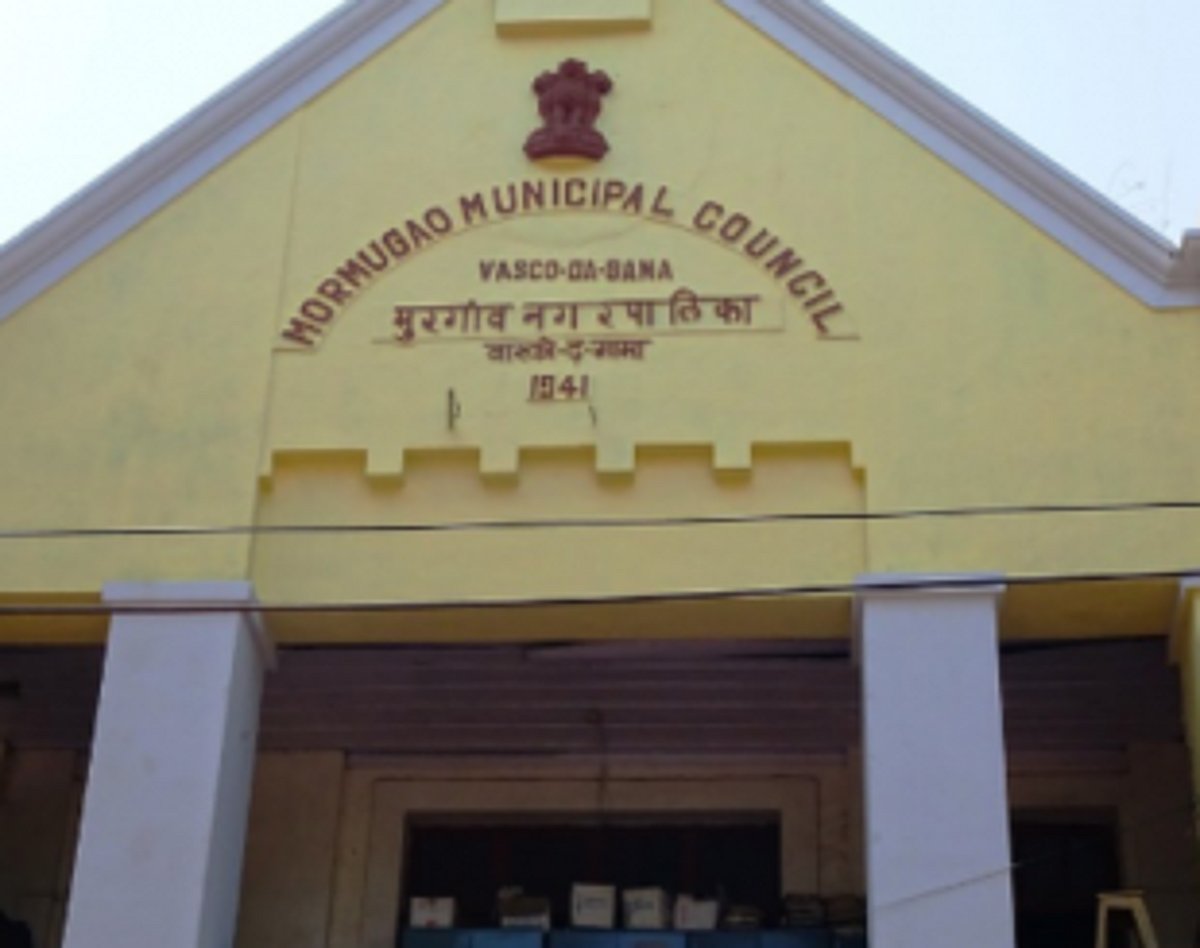 Pay the pending dues first, MMC tells vegetable vendors